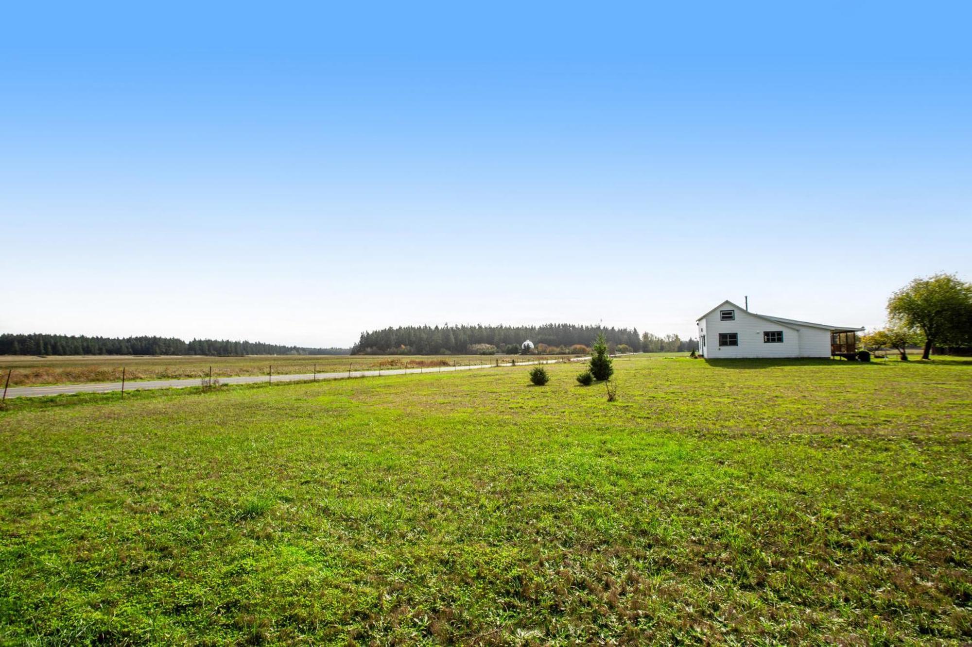 Historic Officer'S Farmhouse At Olf Coupeville Exterior foto